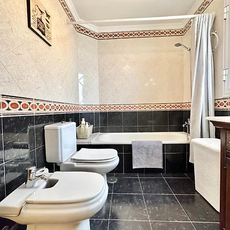 Views House Lägenhet Radazul