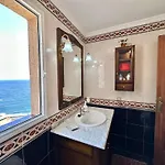 Views House Apartmán Radazul