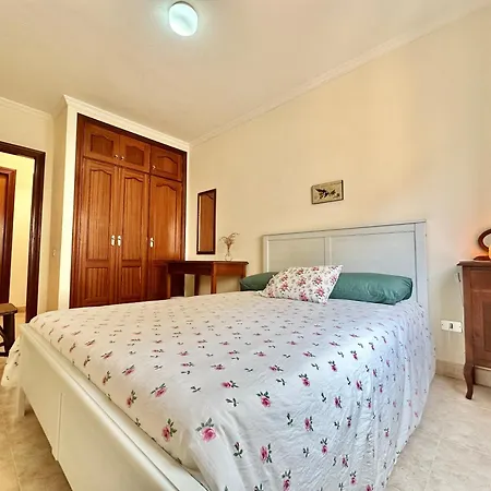 Views House Apartment Radazul