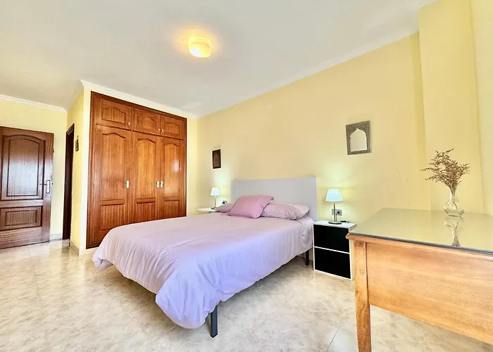 Views House Apartamento Radazul