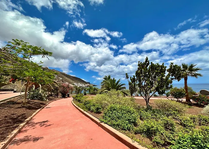 Views House Apartamento