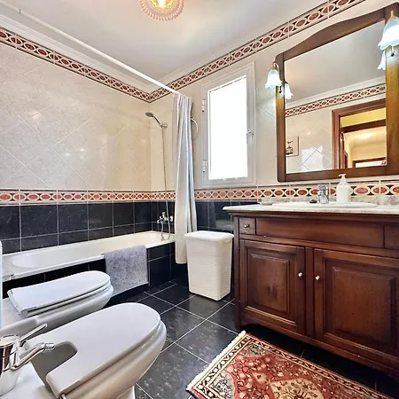Views House Appartement *