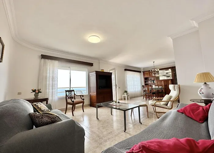 Views House Apartamento