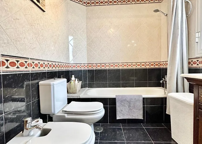 Views House Apartamento Radazul